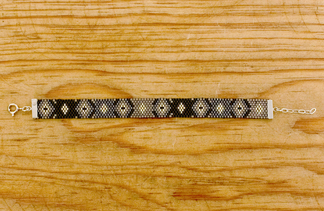 Pulsera delgada Ojitos de Dios