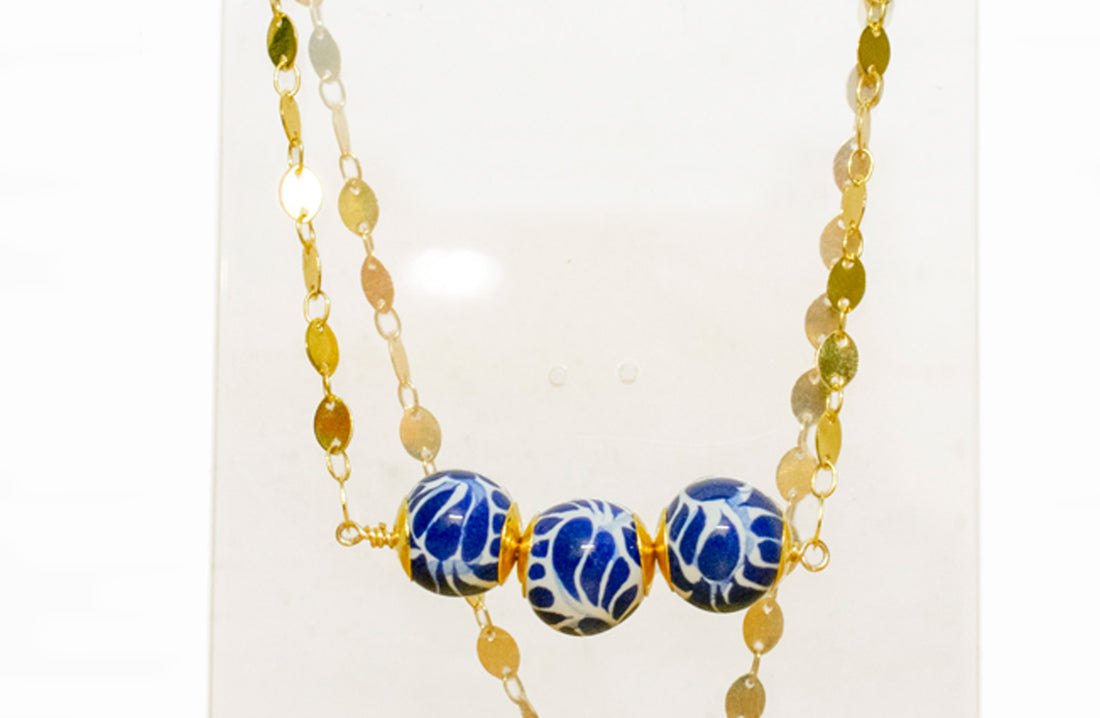 Collar bolitas de Talavera