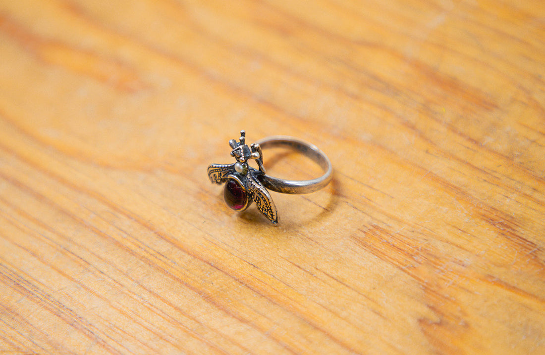 Anillo ajustable escarabajo