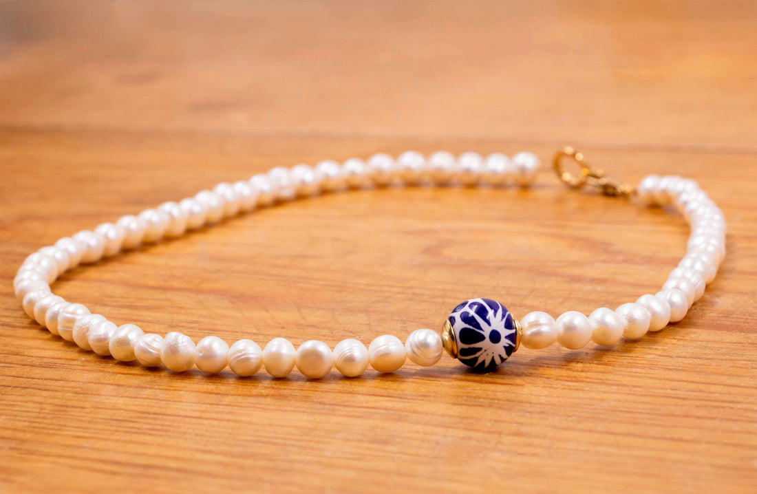 Collar perlas y talavera Olga