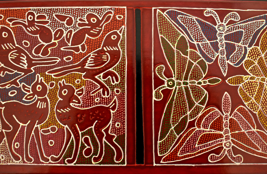 Caja marranita roja rayada/punteada