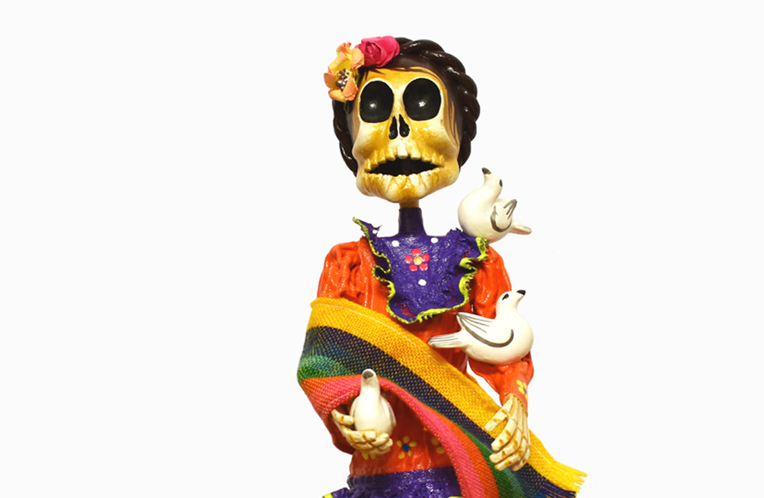 Catrina indita con palomas