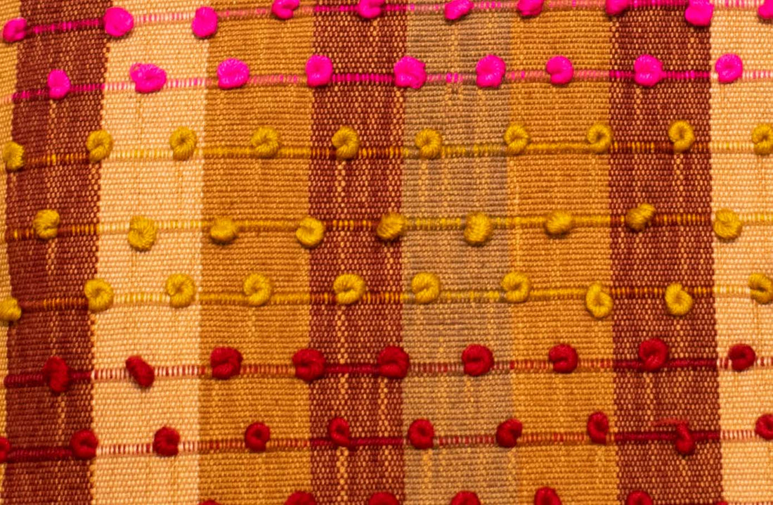 Bolsa grande con bolitas