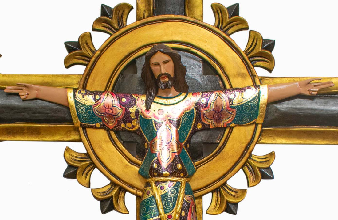 Cristo bizantino con cruz tallada