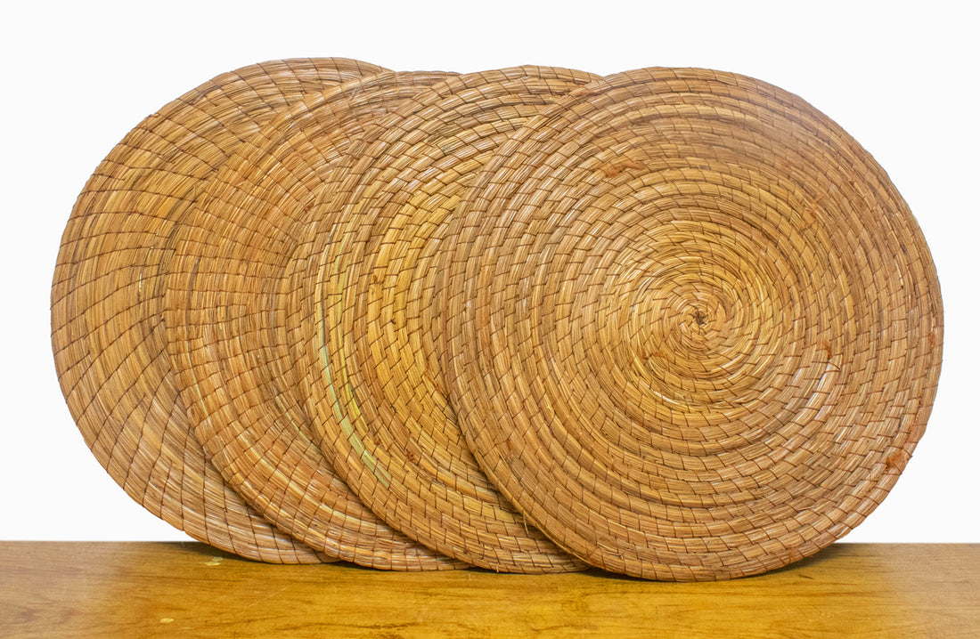 Juego de 4 manteles, tortillero y servilletero