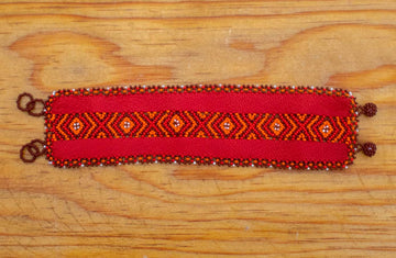 Pulsera de piel doble con chaquira fina