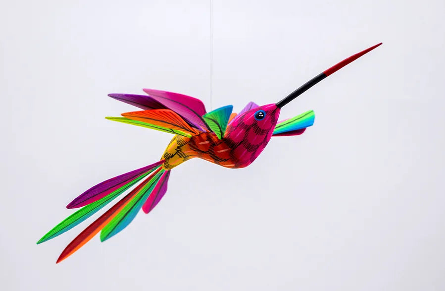 Alebrije colibri rosa chico
