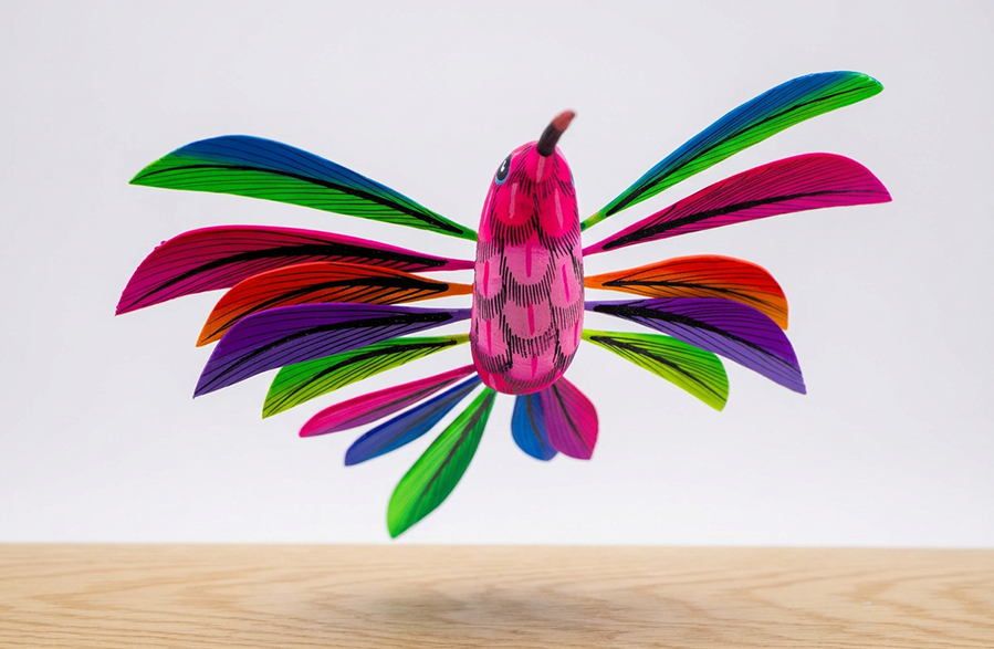 Alebrije colibri rosa grande