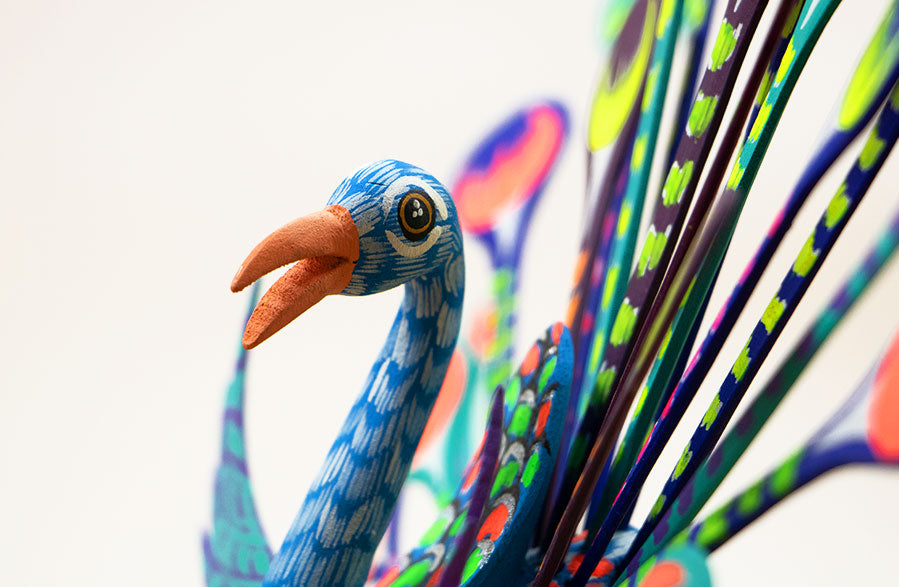 Alebrije pavoreal