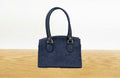 Bolsa Lesly azul marino 1