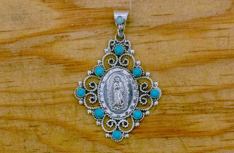 Dije Virgen de Guadalupe con piedras