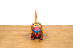 Alebrije armadillo rojo