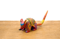 Alebrije armadillo rojo