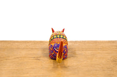 Alebrije armadillo rojo