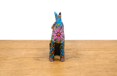 Alebrije coyote azul