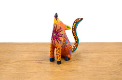 Alebrije coyote naranja