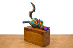 Alebrije gato negro