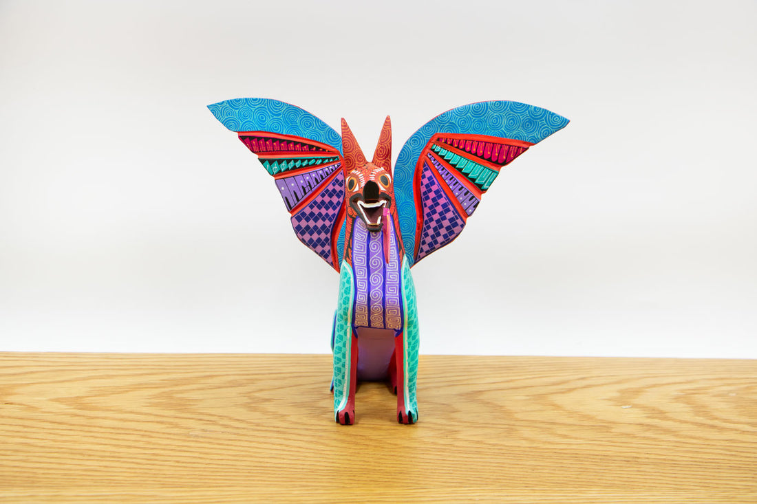 Alebrije xolo con alas