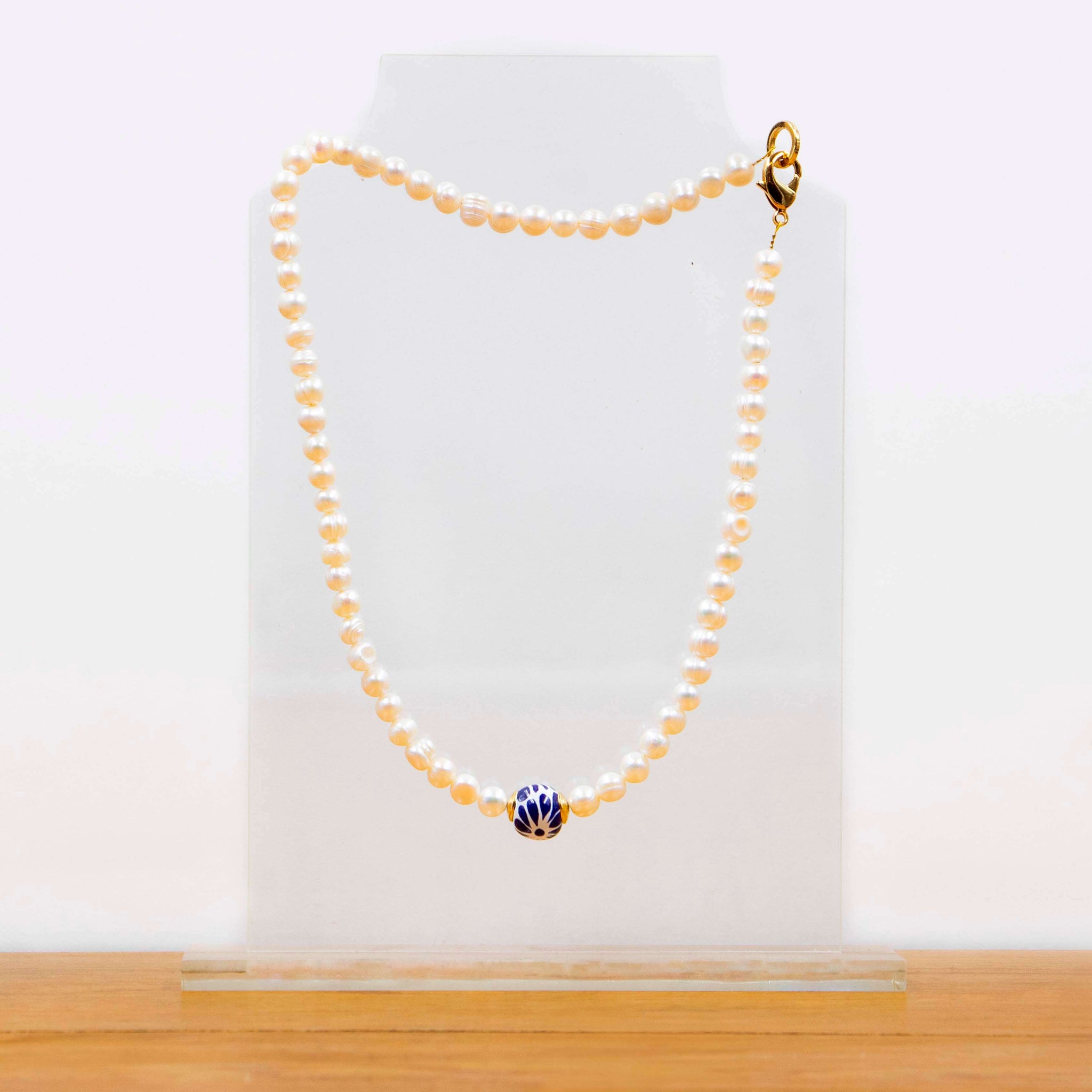 Collar perlas y talavera Olga