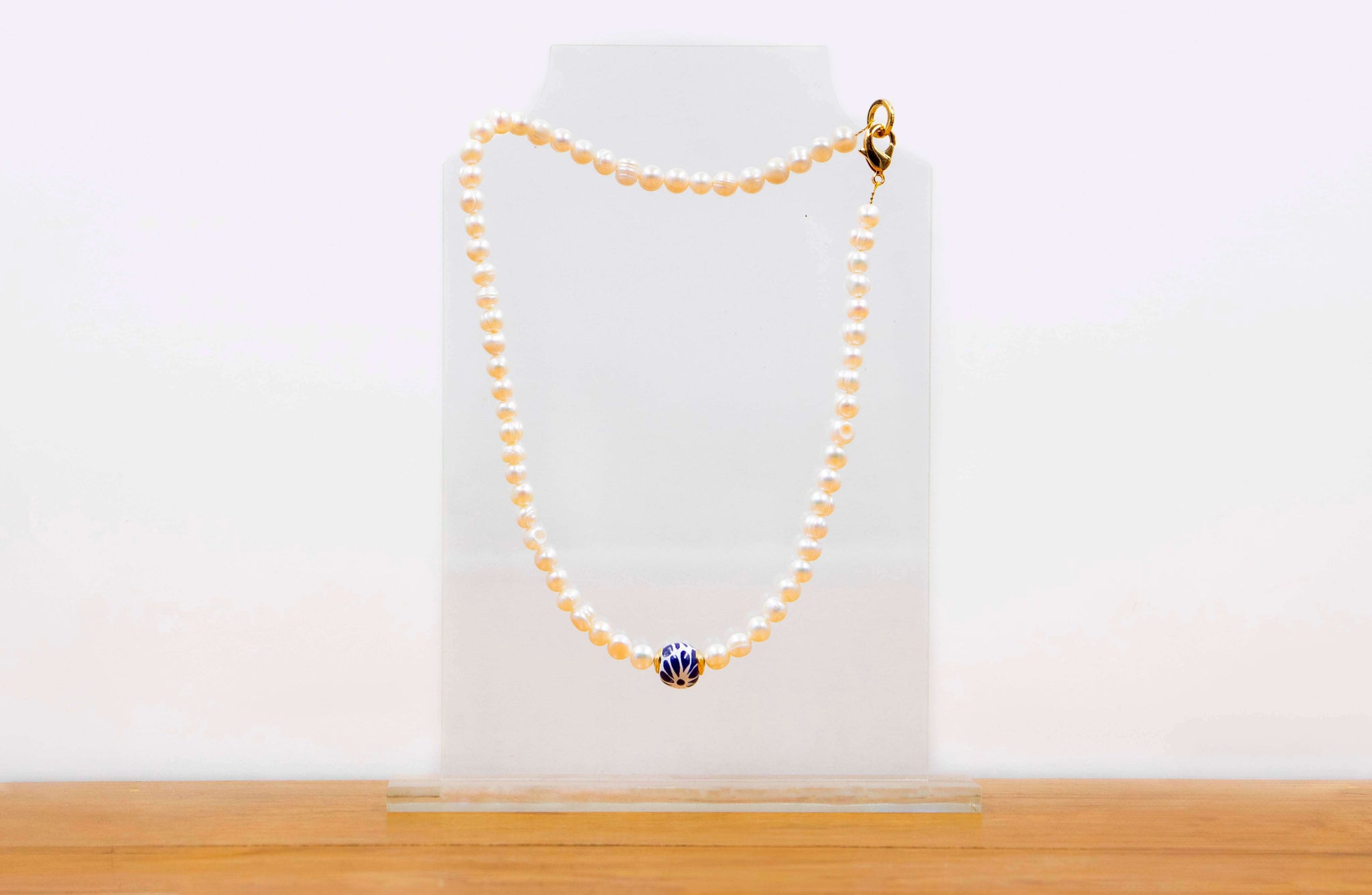 Collar perlas y talavera Olga