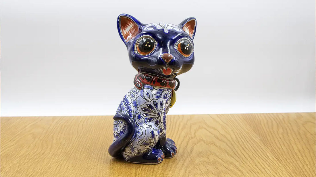 Gato azul de cerámica