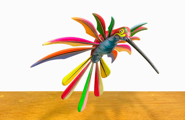 Alebrije colibri